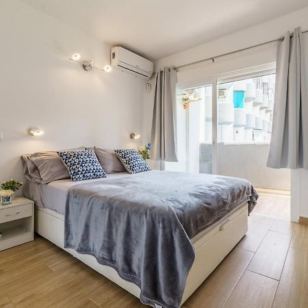 Malagasuite Comfort Home And Pool توريمولينوس المظهر الخارجي الصورة